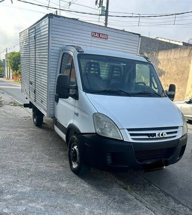IVECO DAILY 35S14 CHASSI CABINE TURBO INTERCOOLER DIESEL 2P MANUAL